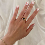 alliciante 14k gold the onyx signet ring