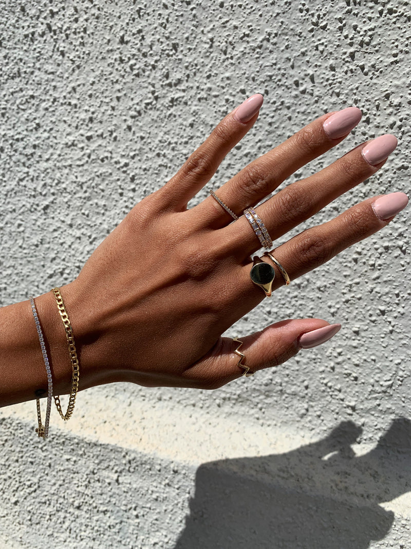 THE ZIG ZAG BAND