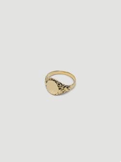 alliciante 14k gold classic signet with detail ring