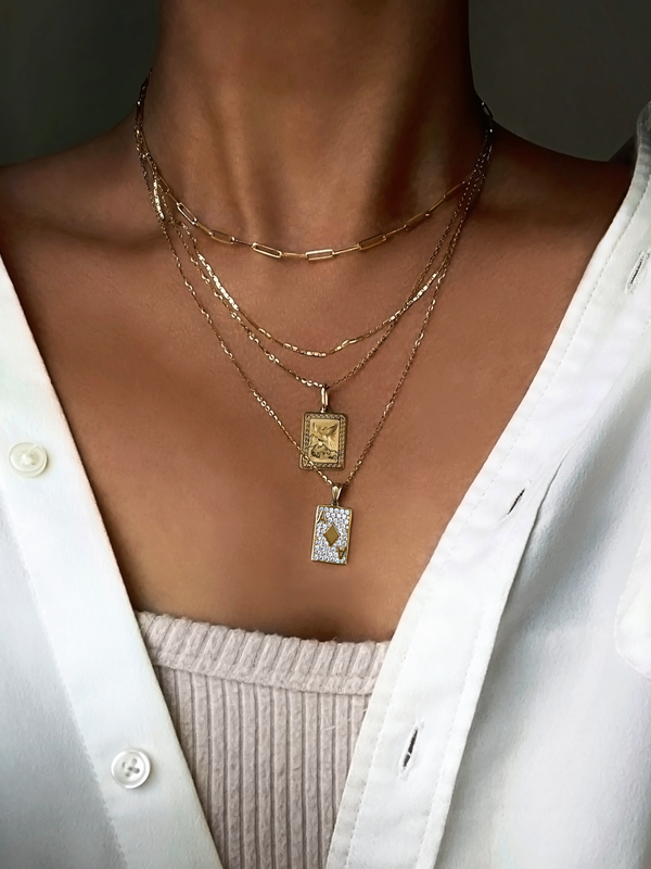 THE ACE OF DIAMONDS NECKLACE