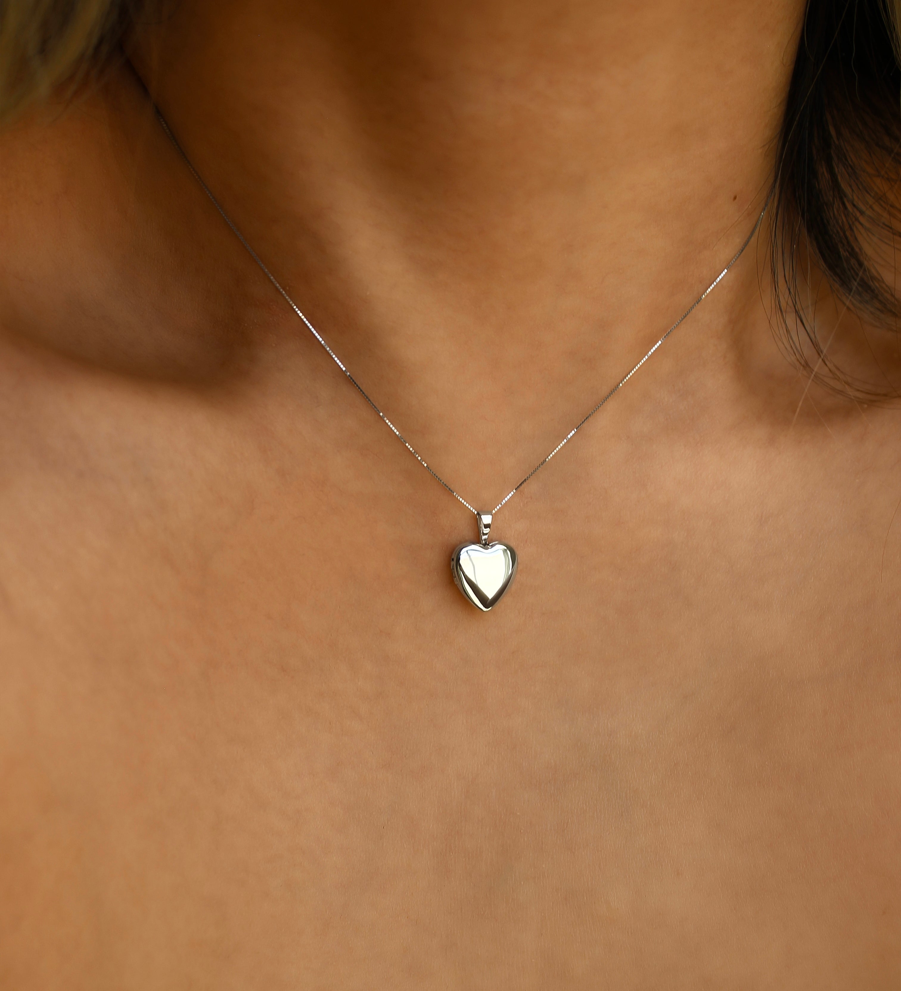 sweetheart heart locket necklace 14k white gold silver 