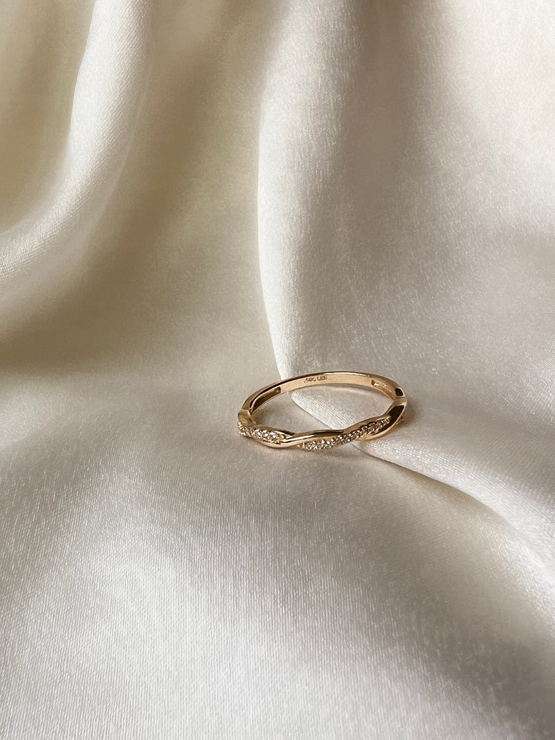 alliciante 14k gold the twisted bling band  cubic zirconia ring