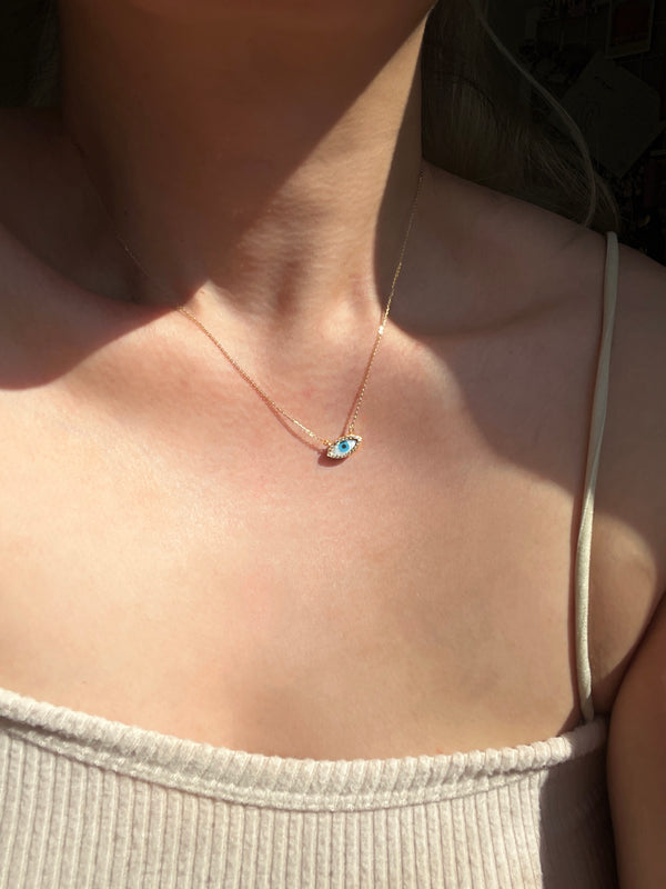 THE EVIL EYE NECKLACE