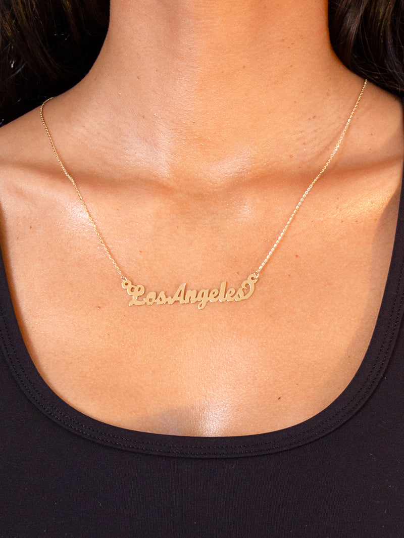 THE NAME NECKLACE